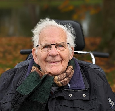 Arie (92) uit Kampen ging zelfs in zijn rolstoel nog naar repetities: ‘De muziek trok hem, altijd’