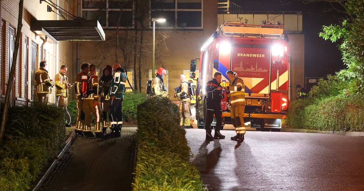 Nachtelijke brand in ggz-instelling Hilversum, bewoner voor controle mee naar ziekenhuis