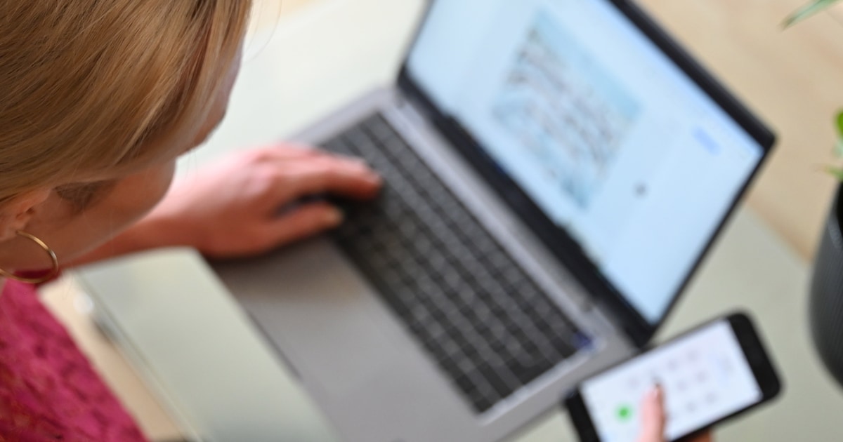 1000ste laptop voor Kindcentrum Schoter Duijn in Den Helder