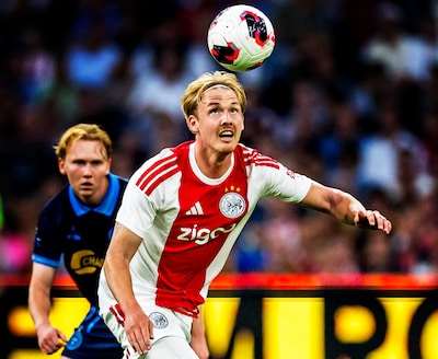 Julian Brandt kon naar clubs over de hele wereld: ‘Maar Ajax en Jordi bleven maar rondspoken in mijn hoofd’