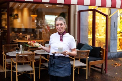 Teddy opent eigen lunchroom in Delft: 'Je komt hier voor een rustmomentje'