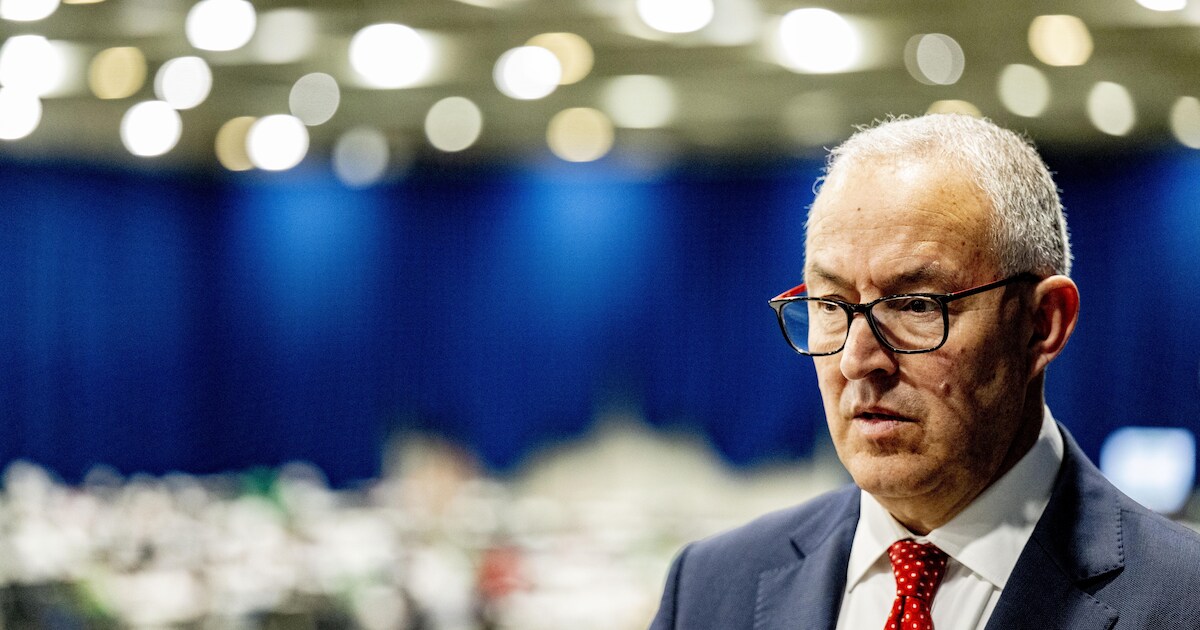 Harde kritiek op burgemeester Aboutaleb: ‘Hoe gaat hij het vertrouwen ...