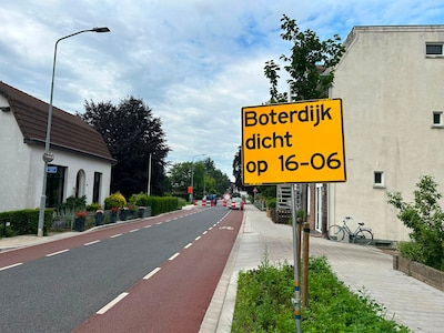 Dijk is een half jaar na grote renovatie weer dicht: wat is er aan de hand?