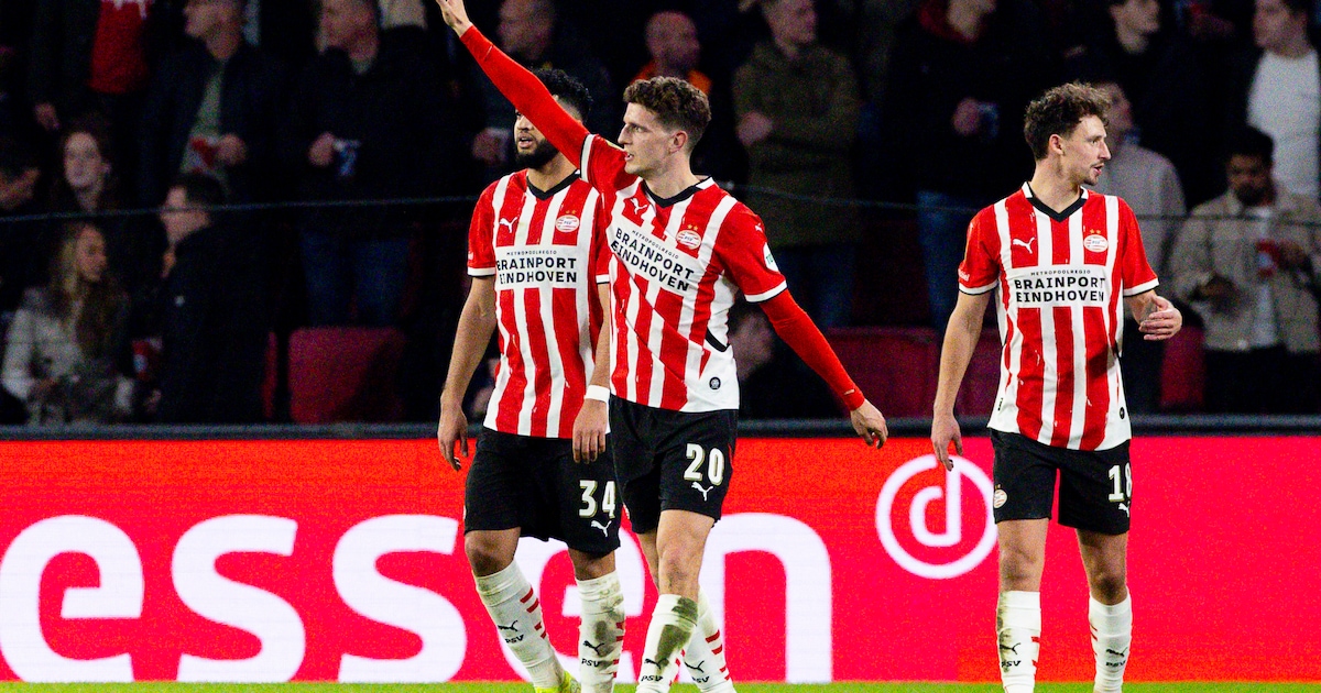 LIVE | Wint PSV ook negende eredivisieduel op rij? Ploeg van Peter Bosz gaat op bezoek bij sc Heeren