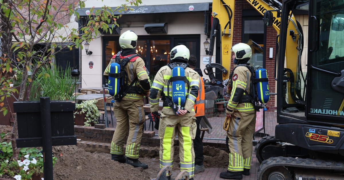 Brandweer rukt uit voor gaslekkage bij graafwerkzaamheden in Zeist