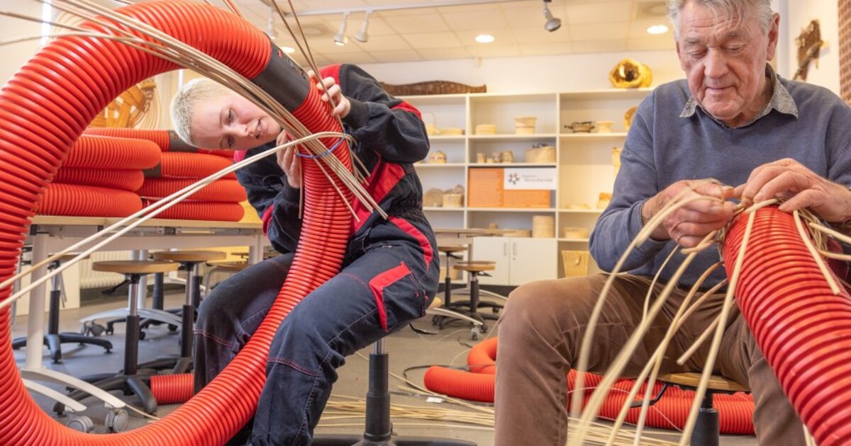 Vlechtmuseum nodigt uit tot meevlechten in Noordwolde