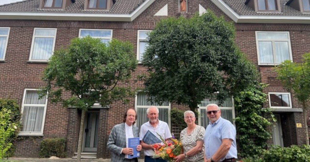 Boek over architect Jos Jeurissen gepresenteerd in Merkelbeek