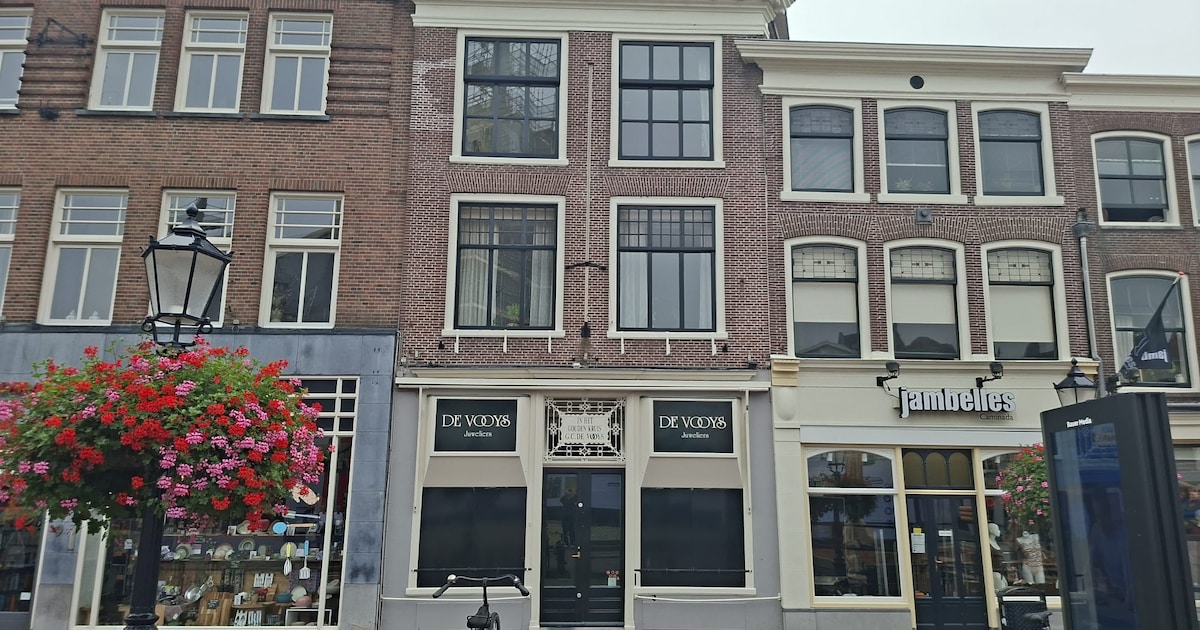 Fundaparel: wonen in je eigen winkel tegenover het Stadhuis van Gouda