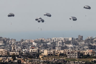 Nederland gaat noodpakketten droppen boven Gaza, samen met andere landen: ‘Grens bij Rafah moet open’