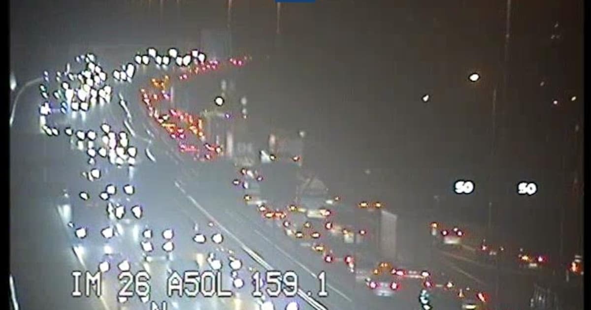 Nog een uur vertraging op A50 na ongeval