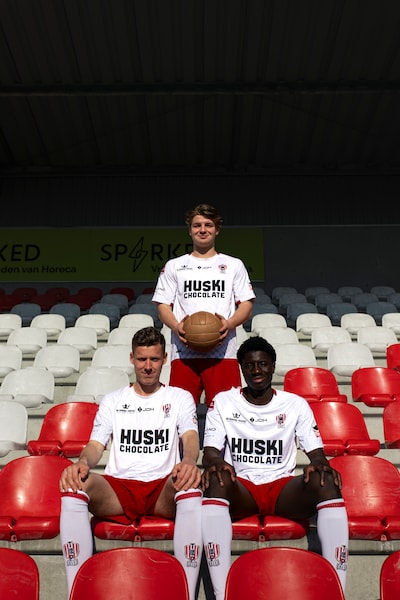 TOP Oss presenteert limited edition derde tenue voor maatschappelijke wedstrijd