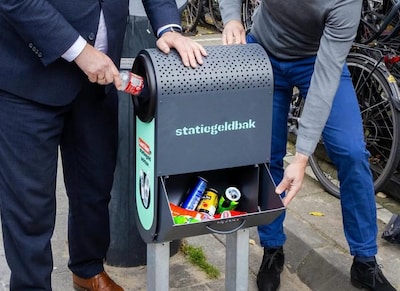 Gemeente komt met statiegeldbakken voor verzamelaars om overlast tegen te gaan