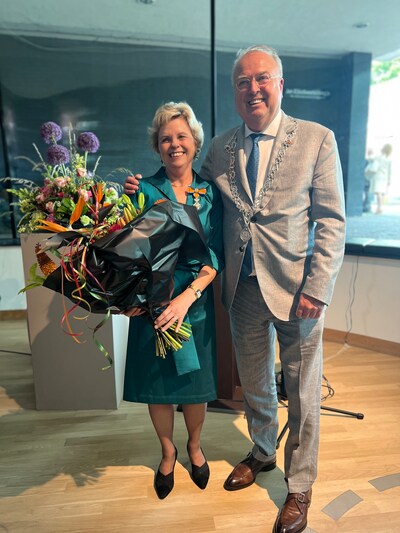 Koninklijke onderscheiding voor Wilma van der Plicht uit Dordrecht