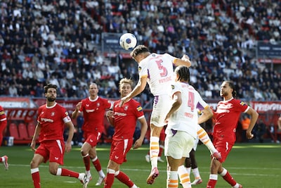 LIVE eredivisie | FC Twente komt vlak voor tijd op gelijke hoogte tegen PSV: Weghorst brengt Grolsch Veste in extase