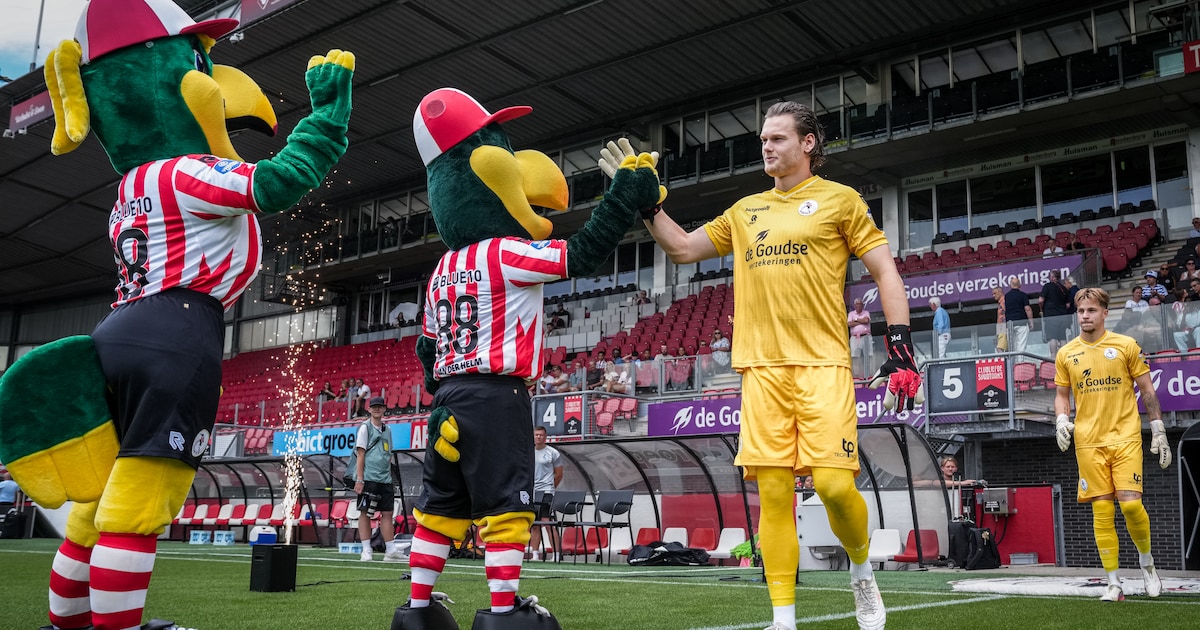 Pascal Kuiper laveert tussen rol van derde keeper en sporadisch spelen in Jong Sparta: ‘Wil wel meer