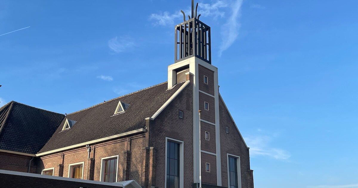 Nieuwendijk verliest een kerktoren: roest maakt de toren op termijn gevaarlijk
