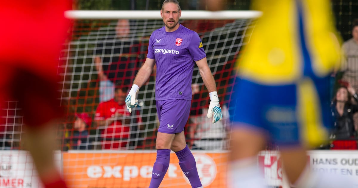 Unnerstall wint met FC Twente bij rentree onder de lat | Enschede