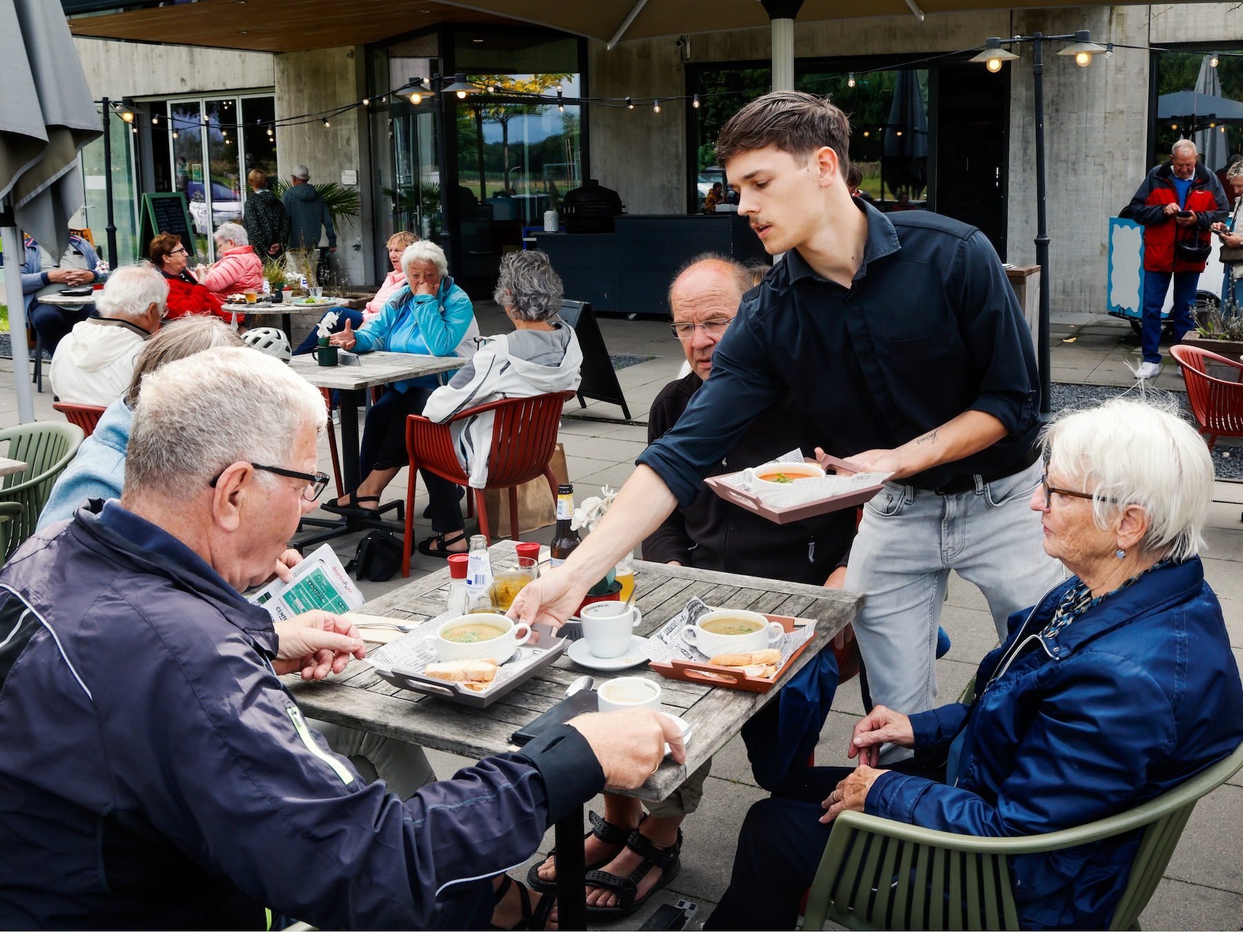 Lekker bunkeren bij een oud fort in restaurant Grebbelounge in Renswoude
