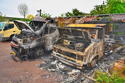 Valkenswaardenaar ziet zijn geliefde camper in as opgaan na nachtelijke brand: ‘Ik ging er elk weeke
