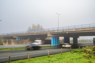 Man voelt druk op borst, auto valt stil op de N11