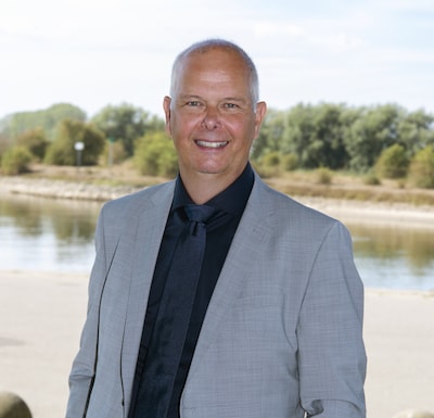 Wethouder Blind bezoekt Den Nul voor overleg over woningplannen