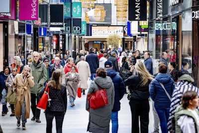 FNV warns government: don't abolish the weekend through extended opening hours