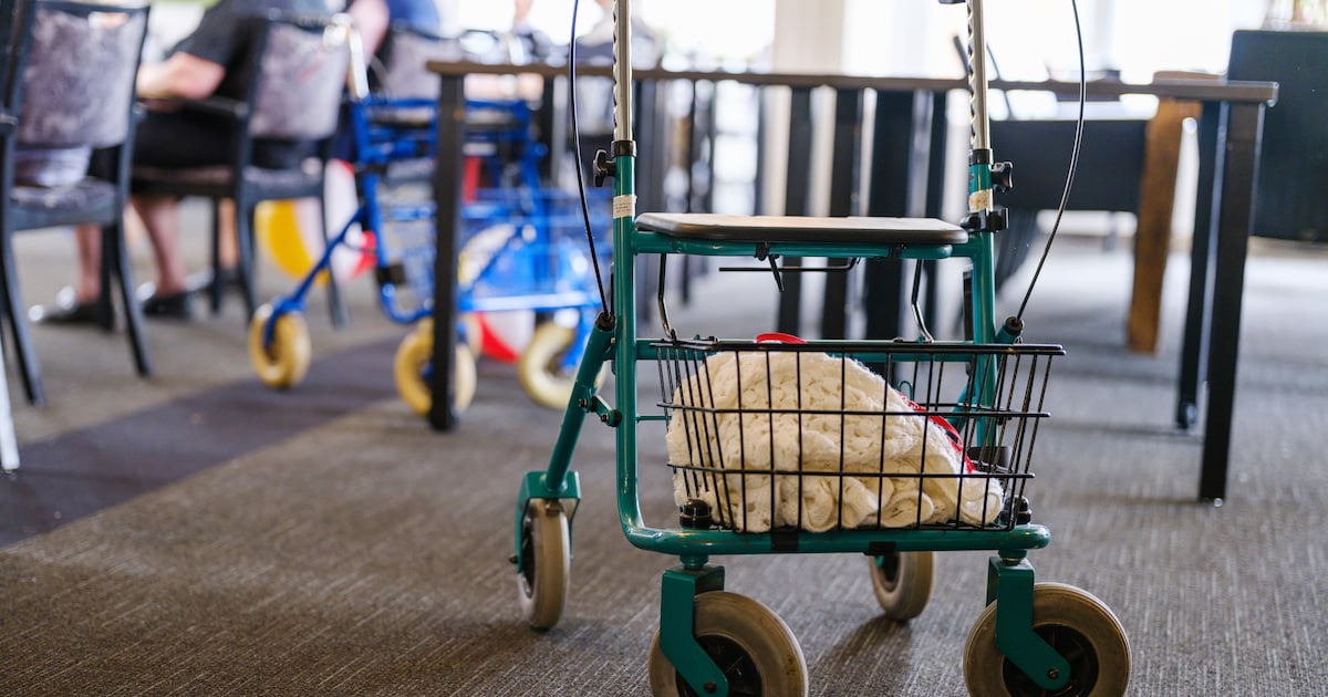 Rollators krijgen lenteschoonmaak in Pijnacker