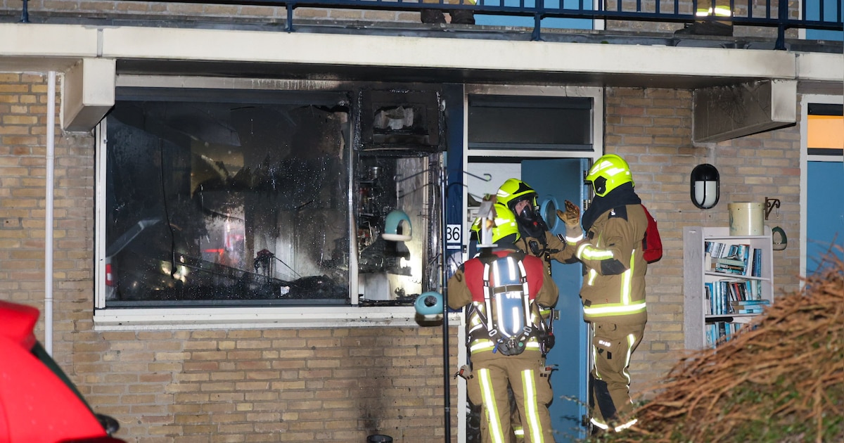 Grote schade aan appartement in Zandvoort na hevige brand