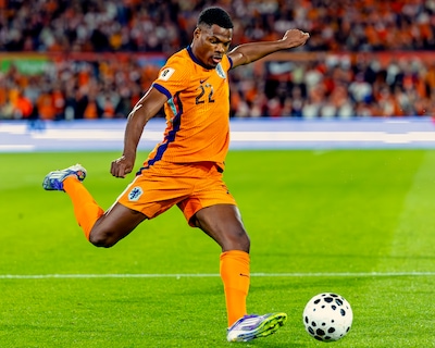 Lezers wijzigen Oranje-basis op twee plekken, Gouden Bal-win