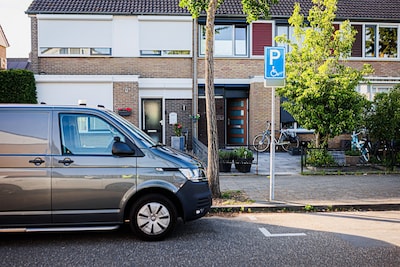 Overleden man aangetroffen in woning in Helmond, misdrijf niet uitgesloten