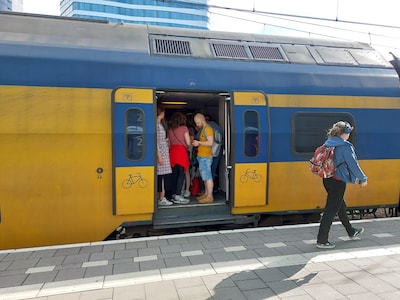 Voor bijna 30 euro als haringen in een ton: wat gaat er mis bij de NS?