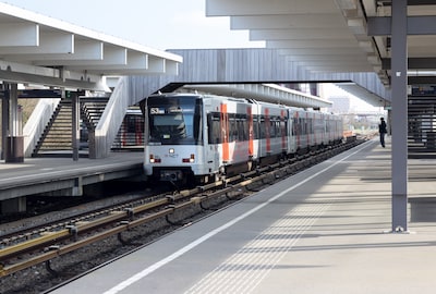 Metroverkeer naar Amsterdam CS weer opgestart na korte stremming