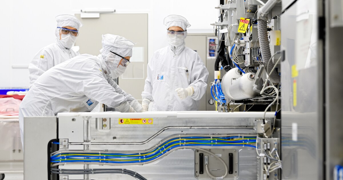 Intel gaat als eerste in Europa chips maken met EUV-machines van ASML ...