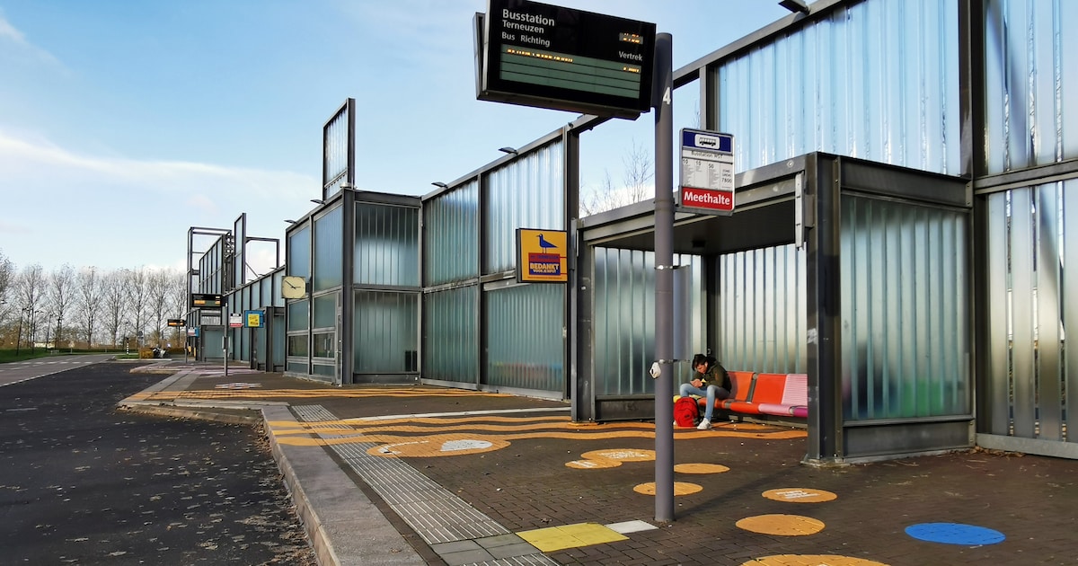 50Plus Terneuzen: ‘Nieuw busstation in de ijskast tot duidelijk is of trein naar Terneuzen komt’