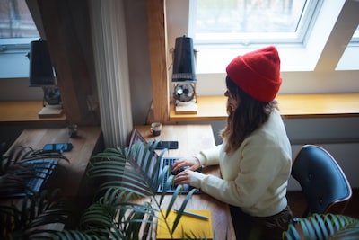 Trend break: after 20 years, the number of freelancers is suddenly falling sharply, and they are quickly finding permanent jobs