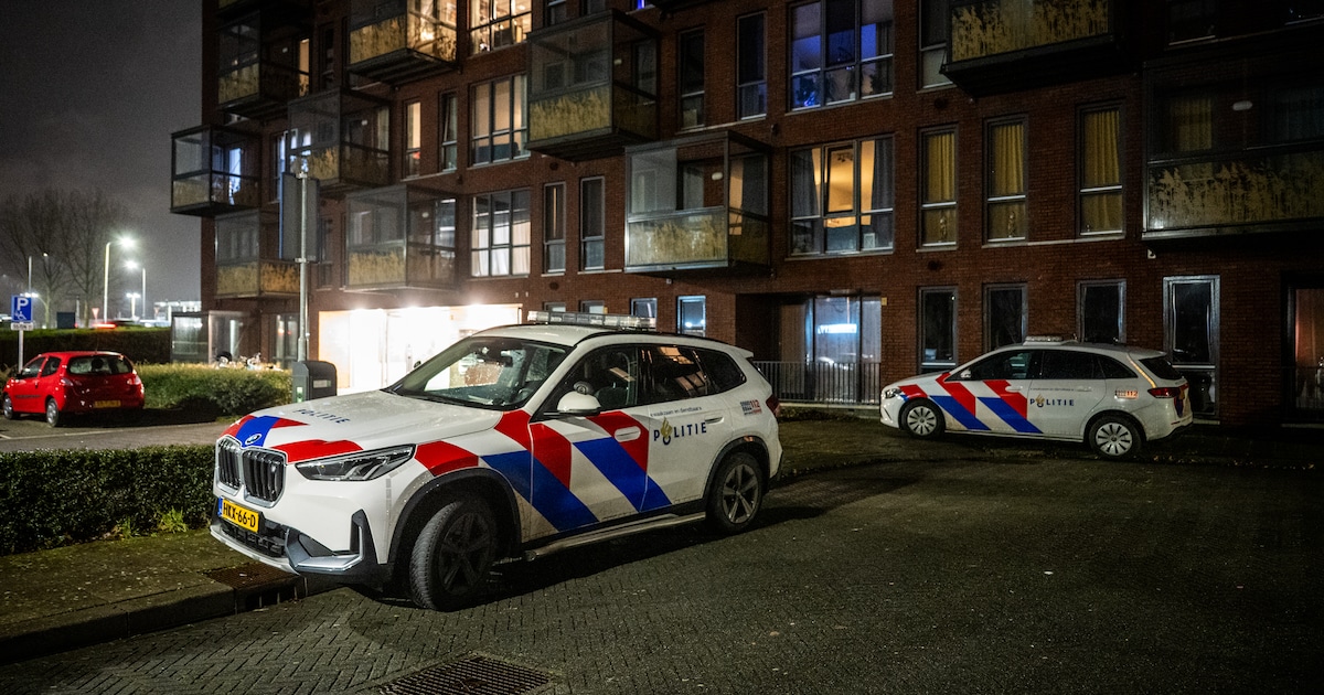 Politie zoekt twee verdachten na beroving in Gouda
