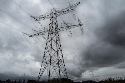 New power grid rules: Bloemendaal urges timely registration of construction projects with Liander