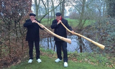 Wintervertelling met midwinterhoornblazers in Renkum