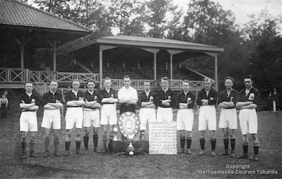 Landstitel SC Enschede van 100 jaar geleden had parallellen met die van FC Twente in 2010