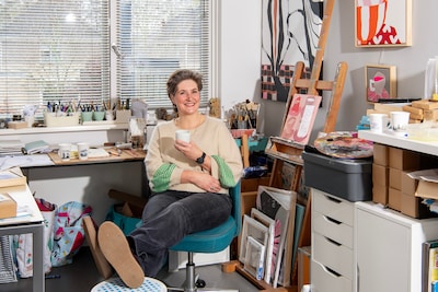 ‘Eerst effe ‘n bakkie’: zo inspireerde de overleden vader van Bonnie (52) haar tot kopjes-koffie-kun