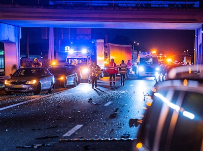 Weer ongeval bij Duitse grenscontrole: wat we weten over kettingbotsing op de A12