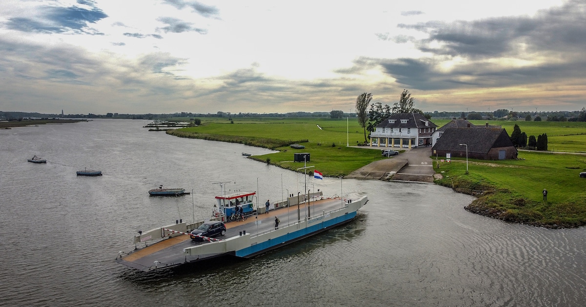 Veerdienst Ingen-Elst tijdelijk gestremd voor onderhoud