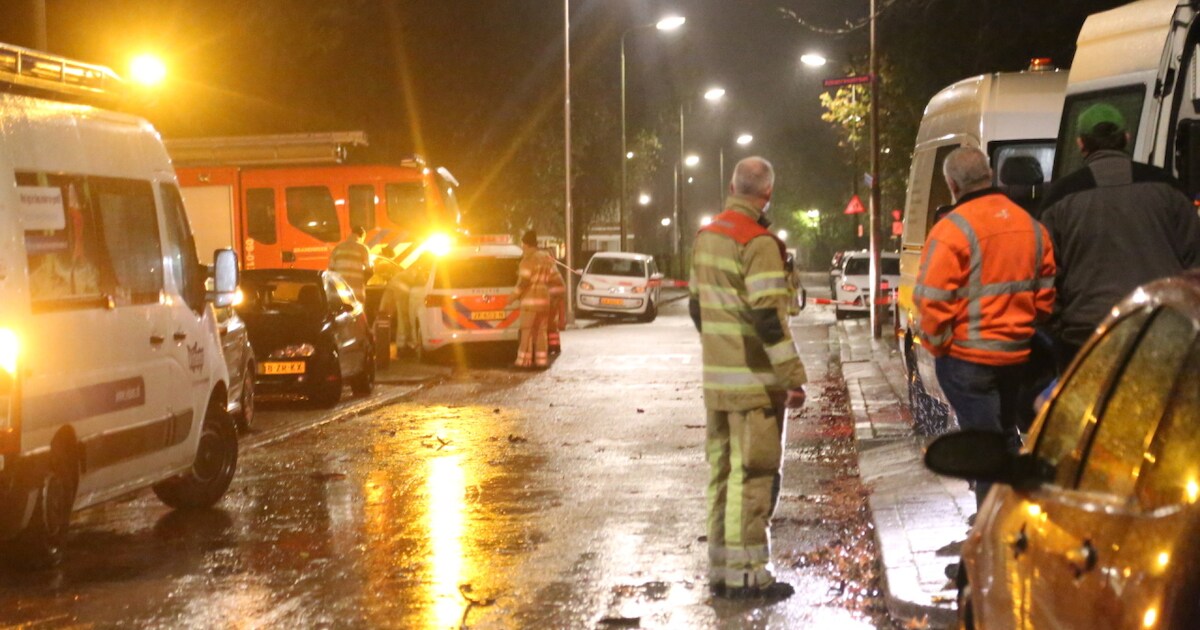 Gesprongen waterleiding en gaslek in Liendert