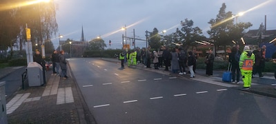 Problemen met vervangend vervoer bij station Woerden ‘vervelend maar kan gebeuren’