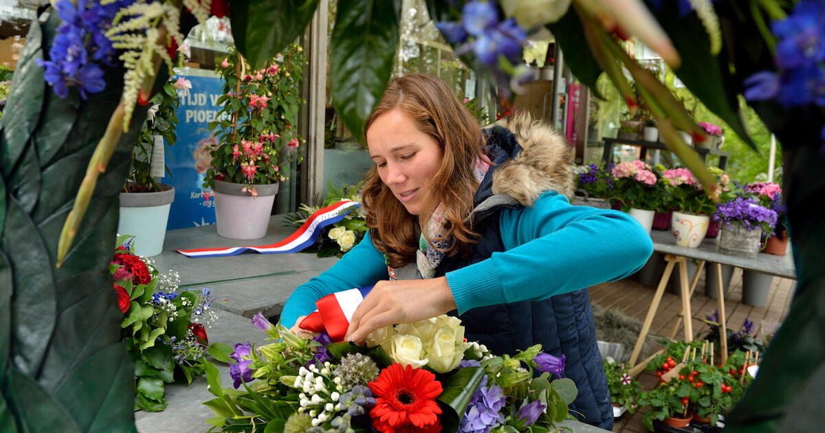 UNINGYI Floristenlint, 9 stuks, 12 mm, crêpeband voor bloemisten, in 3 groene kleuren, bloemdraaddecoratie voor boeket, bloemen, doe-het-zelf kunsthandwerk (27 m/rol