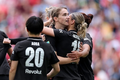 Vivianne Miedema scoort in finale op Wembley en verovert FA Cup met ManCity ten koste van landgenoten