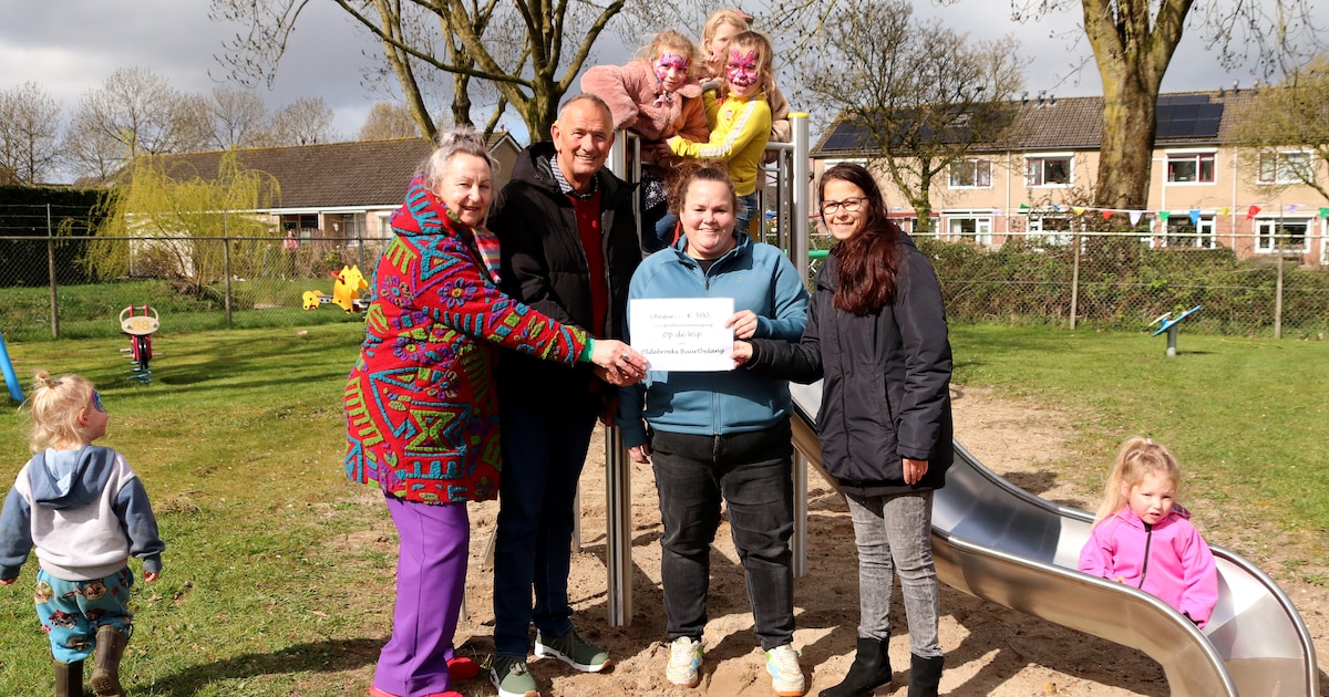 Dankzij een bijdrage van Oldebroeks Buurtbelang kan speeltuinvereniging verder vernieuwen