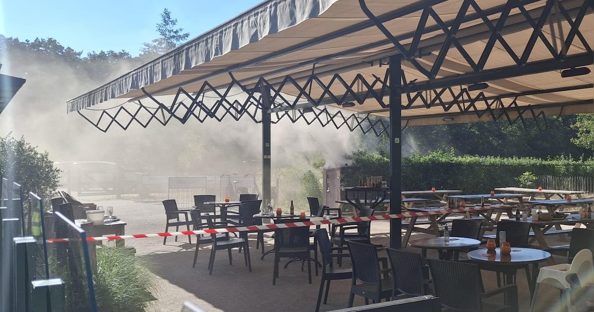 Terras van pannenkoekenhuis in Velden afgezet vanwege brand in elektriciteitskast