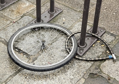 Rechters prikken door uitvluchten heen: Eindhovenaar krijgt celstraf en 2 jaar rijverbod