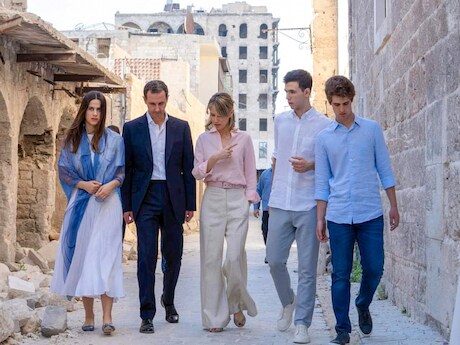 Zo leefden Assad en zijn familie in extreme luxe: van gouden paleizen tot dure auto’s